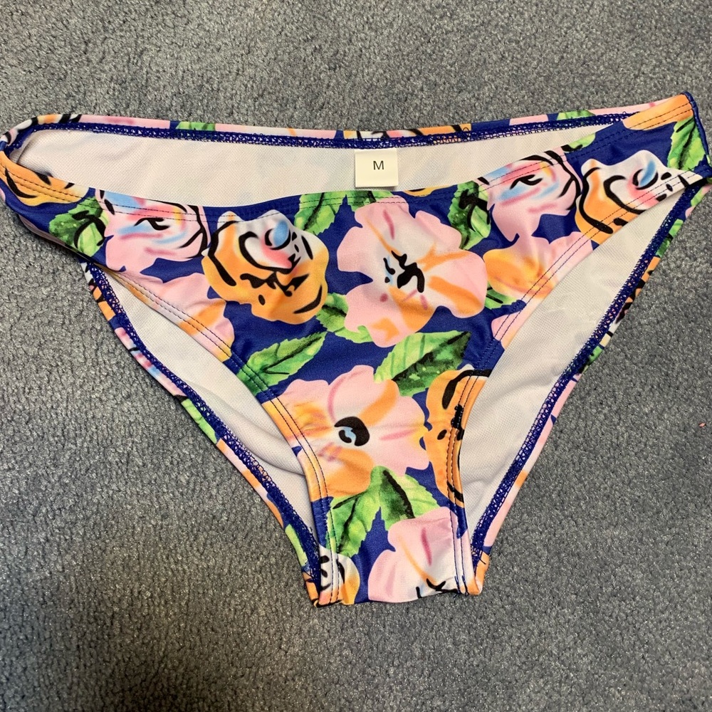 New! Bathing suit floral bottoms